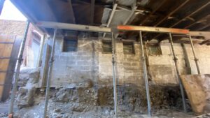 Concrete Block Foundations in Montreal: Benefits, Drawbacks, and Solutions